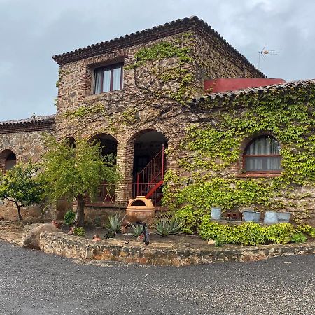 Casas Rurales Monasterio De Rocamador Almendral Esterno foto
