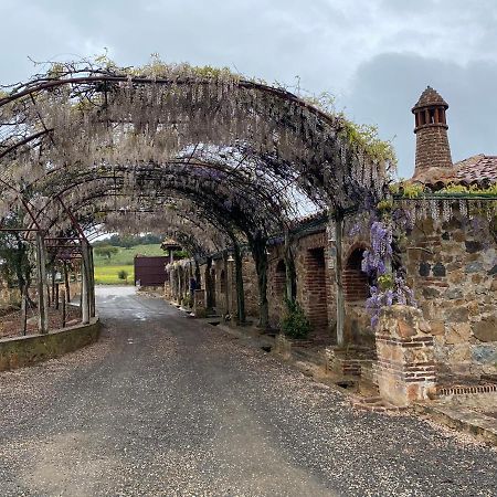 Casas Rurales Monasterio De Rocamador Almendral Esterno foto