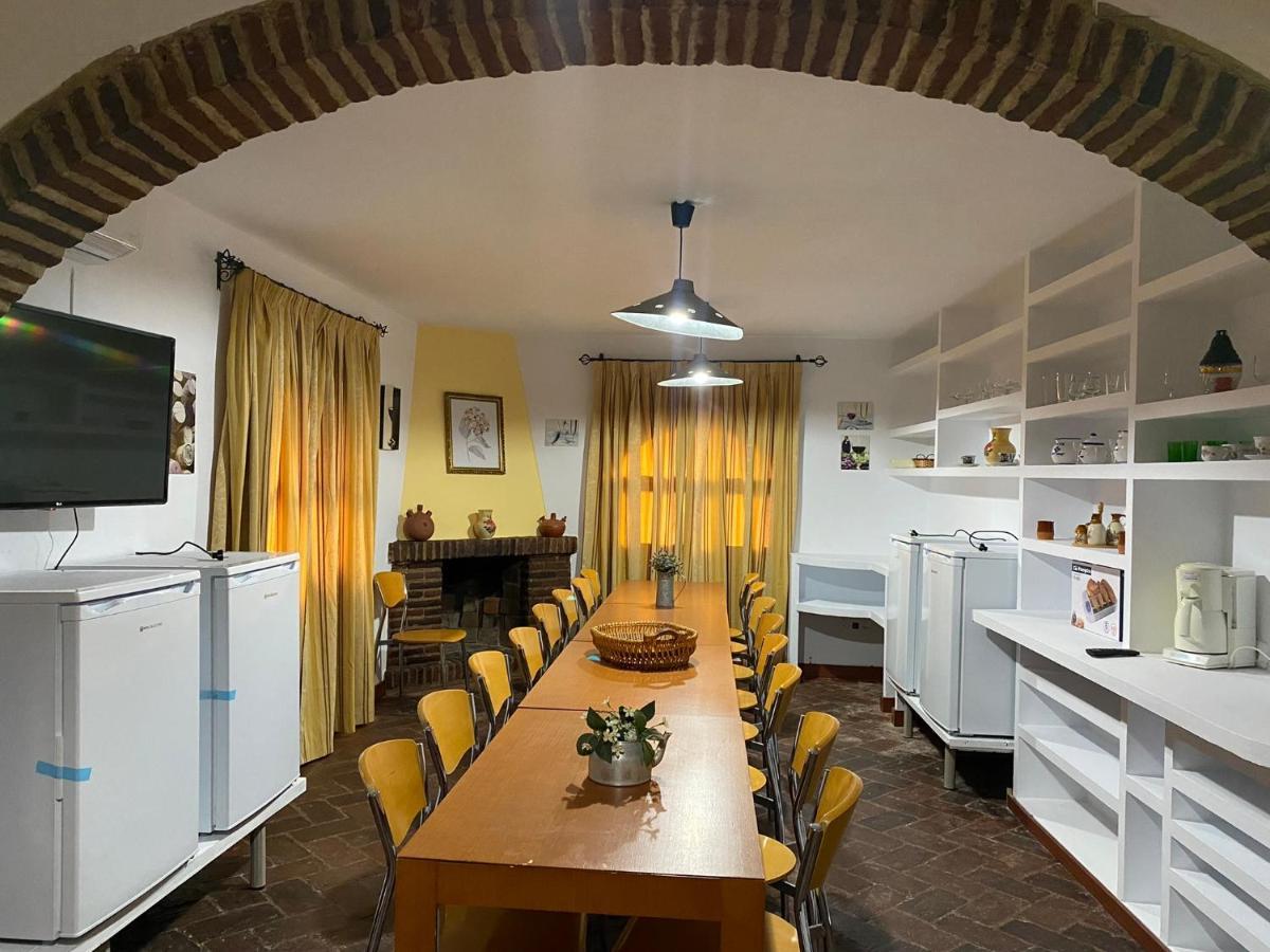 Casas Rurales Monasterio De Rocamador Almendral Esterno foto